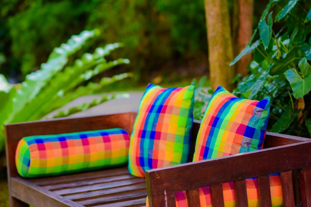 Homestay Garden Rest Канди Екстериор снимка