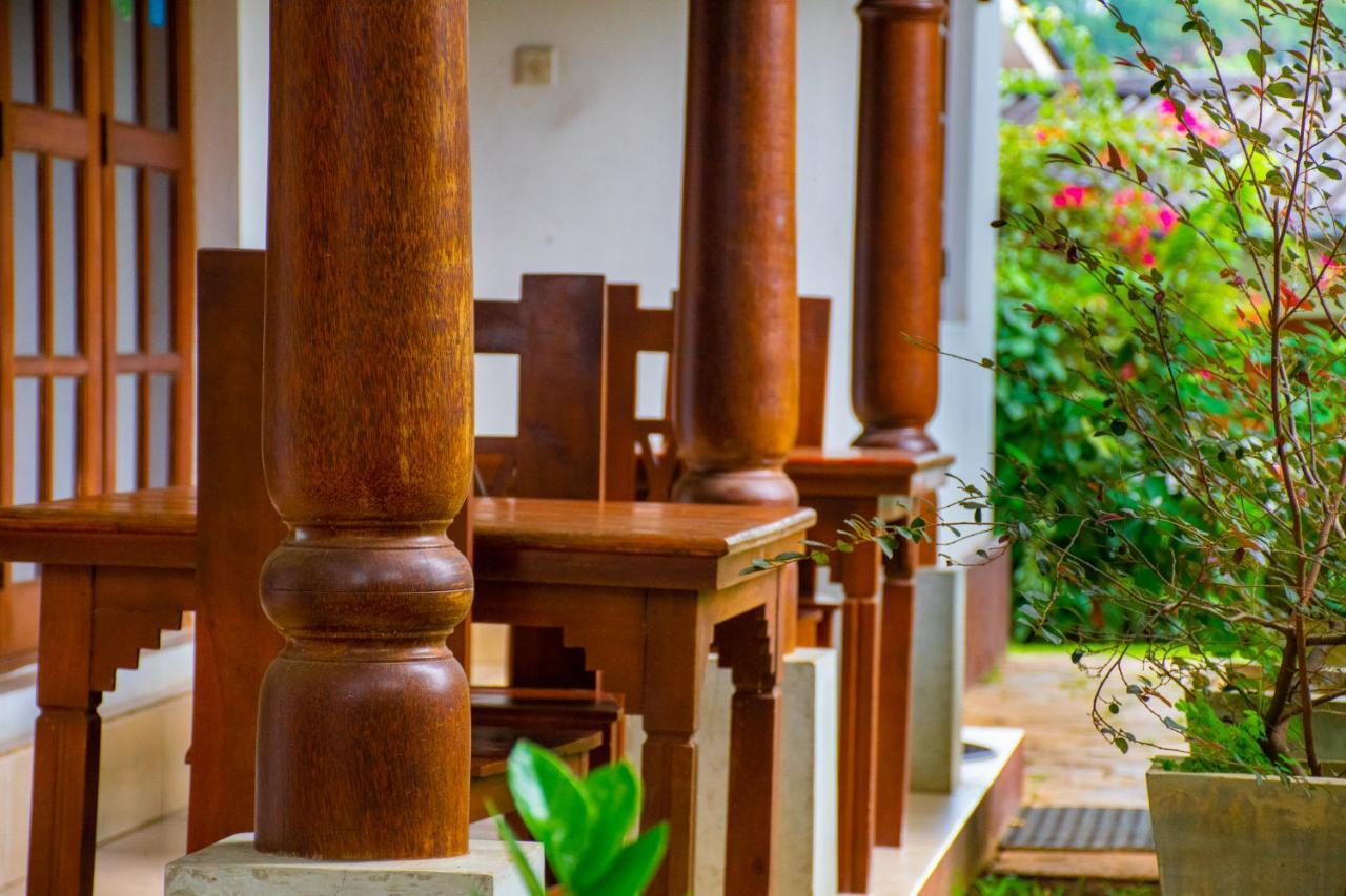 Homestay Garden Rest Канди Екстериор снимка